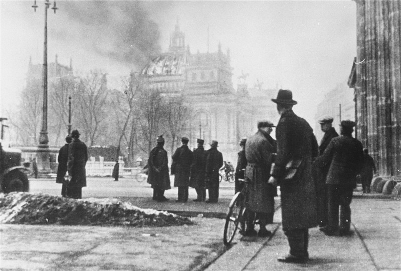 February 27-28, 1933 | Shortly after 21:00 a Berlin fire station receives an alarm call. 

Four weeks after Adolf Hitler was sworn in as Chancellor of Germany, the main Chamber of Deputies, the German Reichstag, is "mysteriously" engulfed in flames.

#NotLongAgoNotFarAway