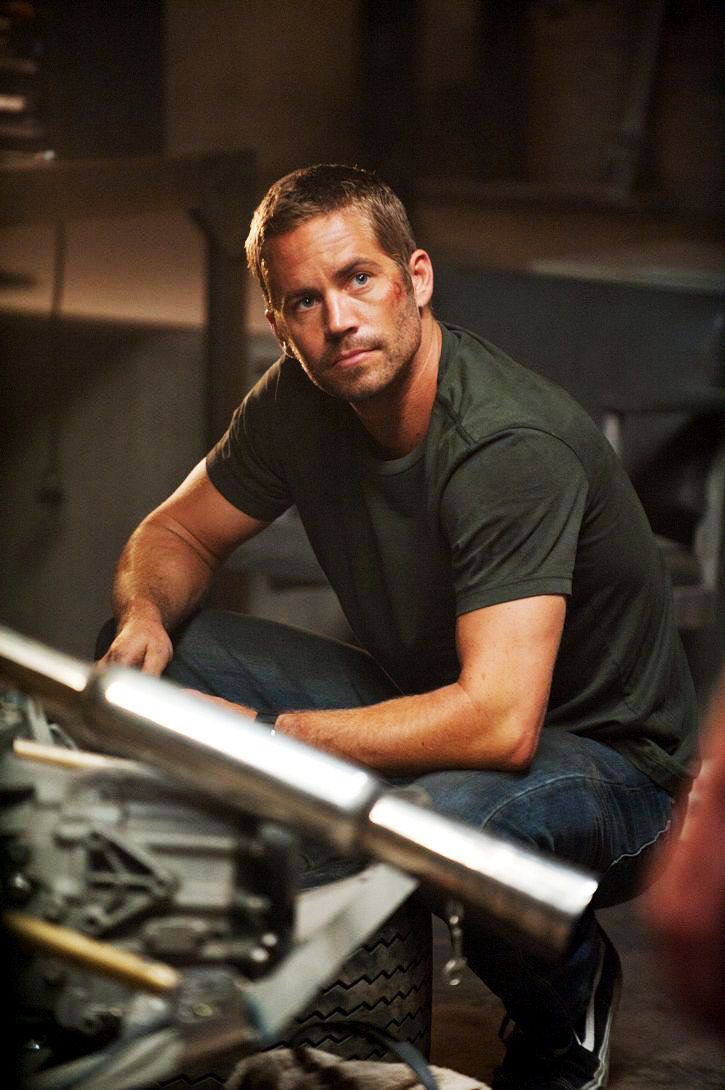 RealPaulWalker's tweet image. Can you name @TheFastSaga film? 👀 #fbf

#TeamPW