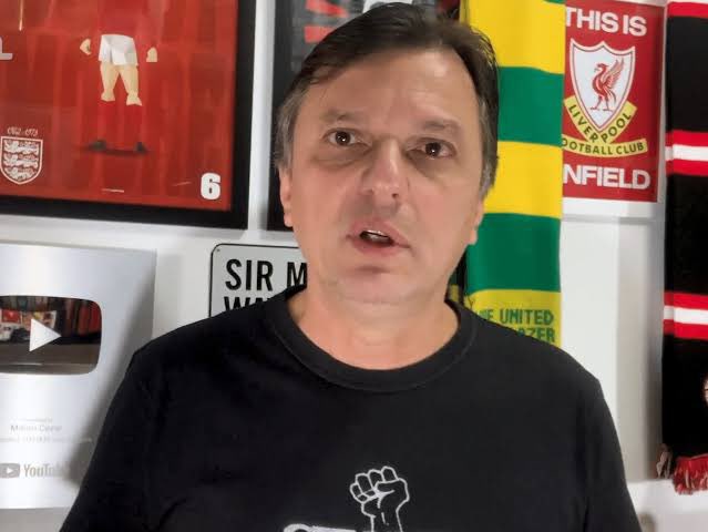 “Plata é alérgico a gol. Gol e Plata são praticamente incompatíveis, é muito difícil ele fazer um gol. Ele finaliza mal, não tem tranquilidade para finalizar, é um jogador esquisito para jogar como 9.”

🎙️ Mauro Cezar, no UOL.
📸 Reprodução/UOL