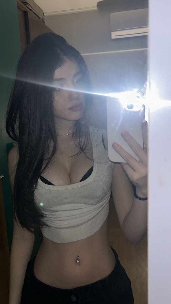 siempre que voy a la cancha veo parejas asi
y si, soy un recontra envidioso resentido CUAL FUE?