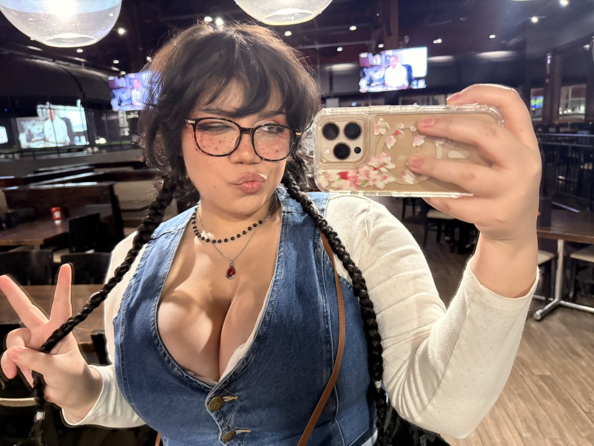 psy 🫧 tweet media