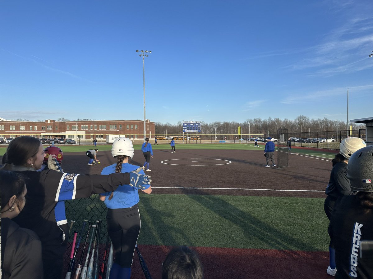 Defiance Softball tweet media