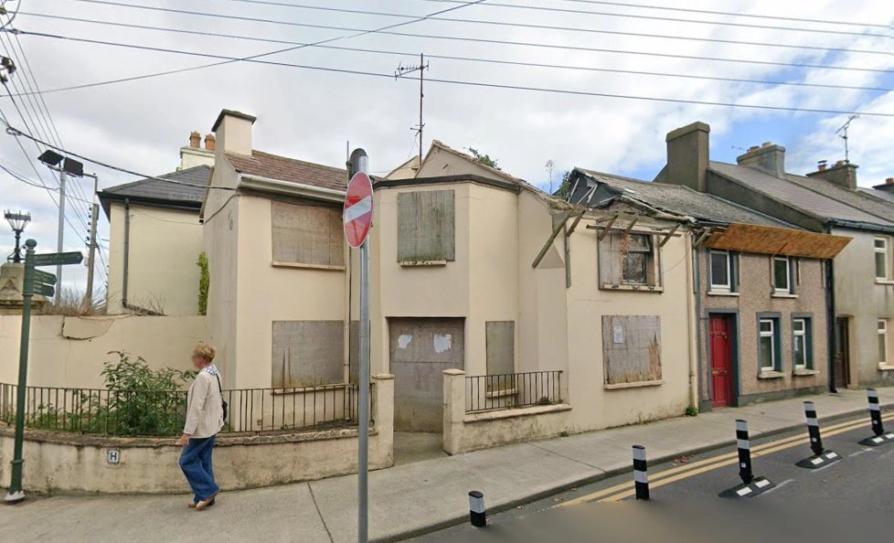 RobCross247's tweet image. It's so frustrating to see yet another new record: 17,112 people, including 11,793 adults and 5,319 children accessed emergency accommodation in January, while there are over 160,000 empty houses and 20,000 derelict houses in Ireland.😡
#DerelictIreland #HousingCrisis