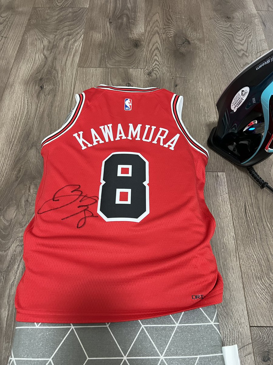 取れかけでビロビロしてたM、圧着完了。