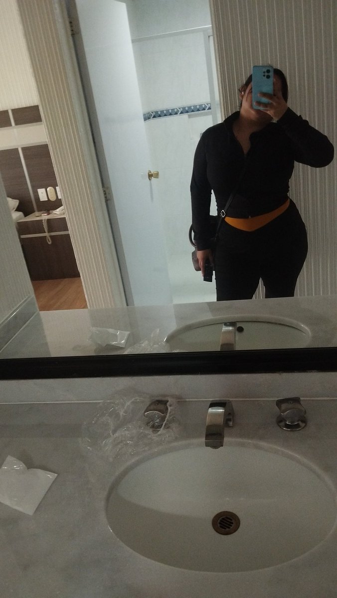 Romy Dive tweet media