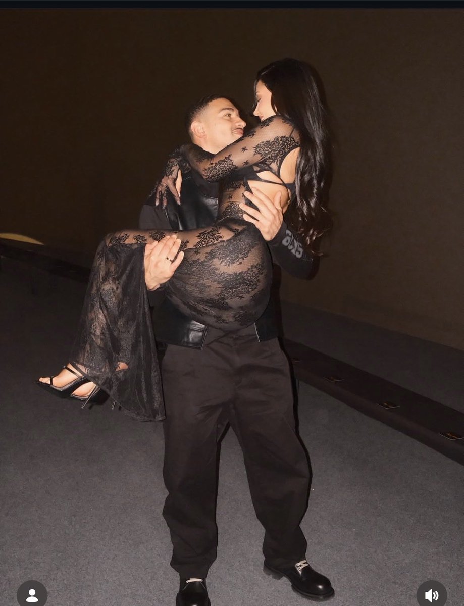 leahbase's tweet photo. The best couple ever🤎🖤 https://t.co/iGWKWsocOE