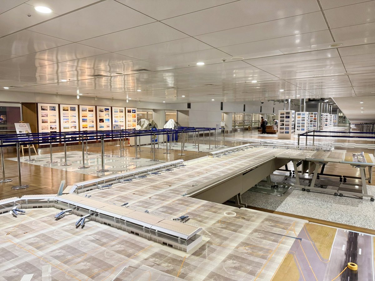 旅客機プラモフェス tweet media