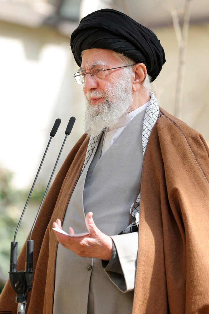 عرفان tweet media