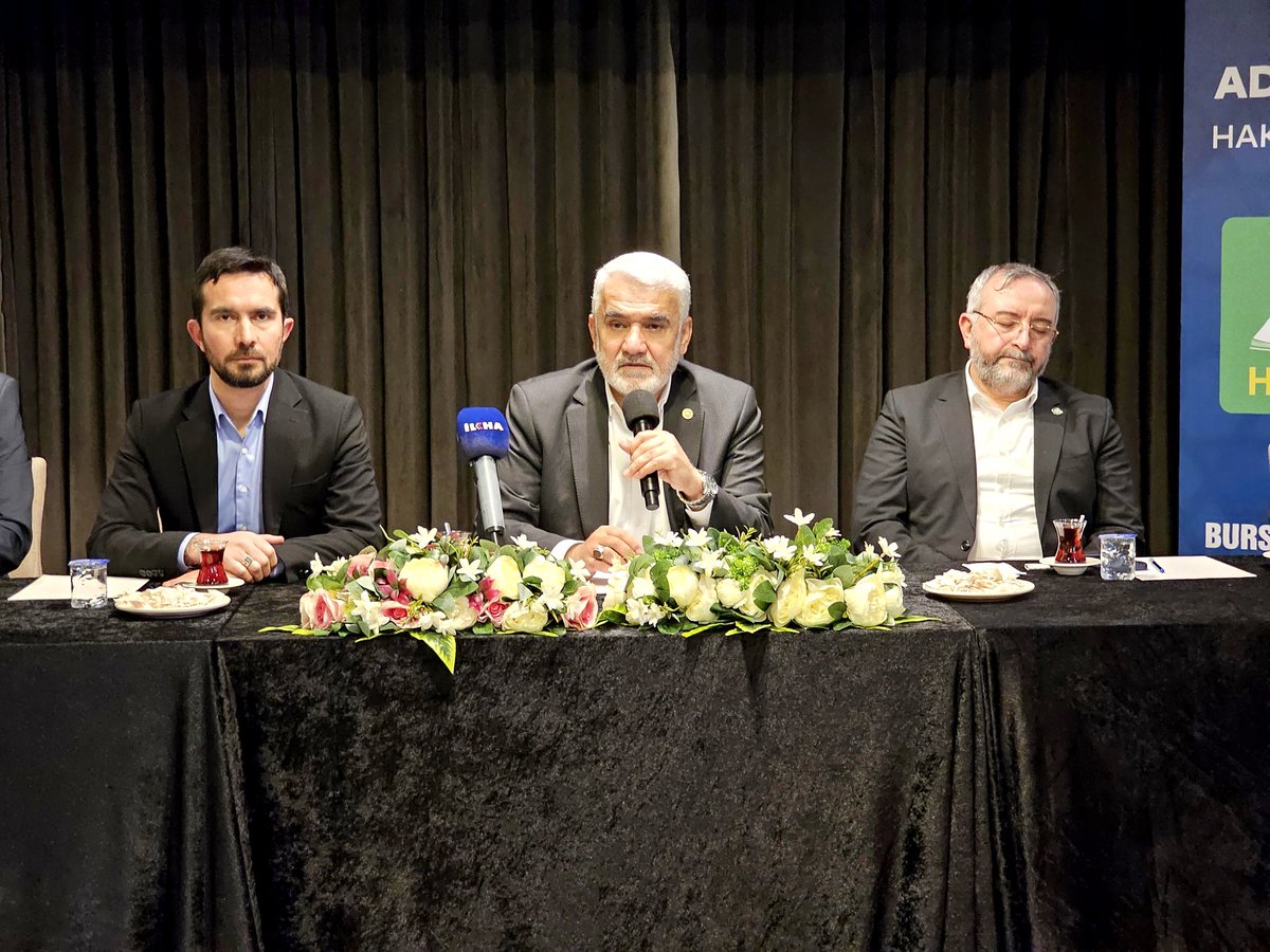 Genel Başkanımız Sayın Zekeriya Yapıcıoğlu liderliğinde Bursa teşkilatımızla iftar programımızı gerçekleştirdik. 

Dava şuurumuzu pekiştiren, birlikteliğimizi güçlendiren bu güzel akşamda, Genel Başkanımıza ve programda emeği geçen tüm teşkilat mensuplarımıza teşekkür ediyorum.