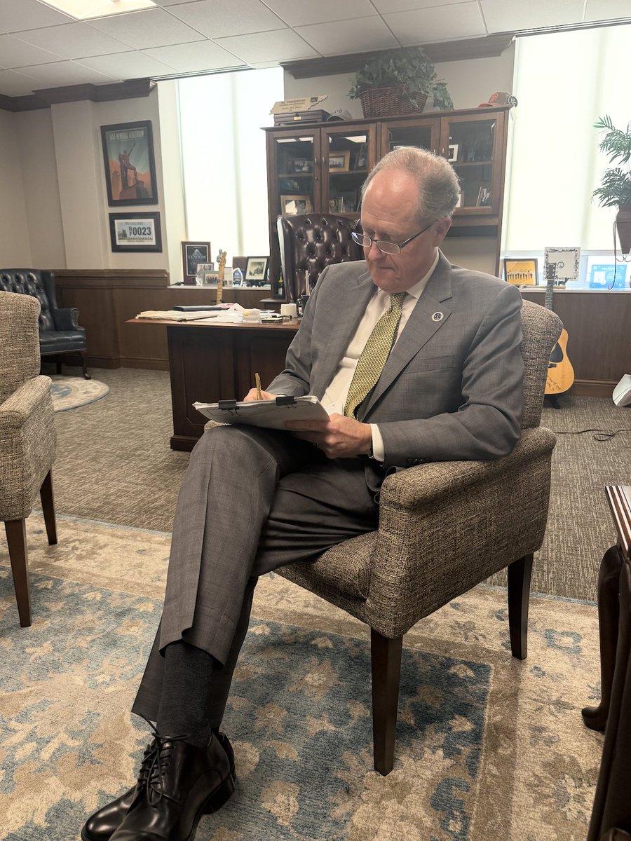 Bill Hagerty tweet media