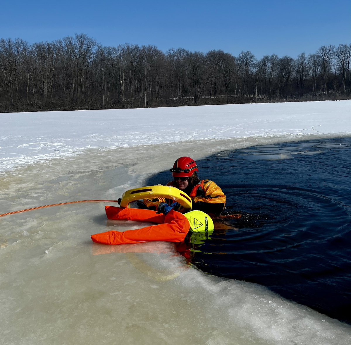 London Fire Department tweet media