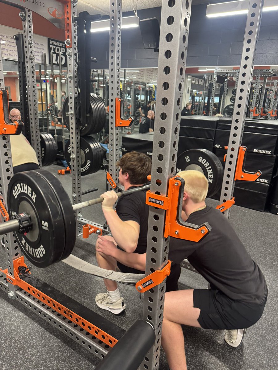 Husky Football tweet media