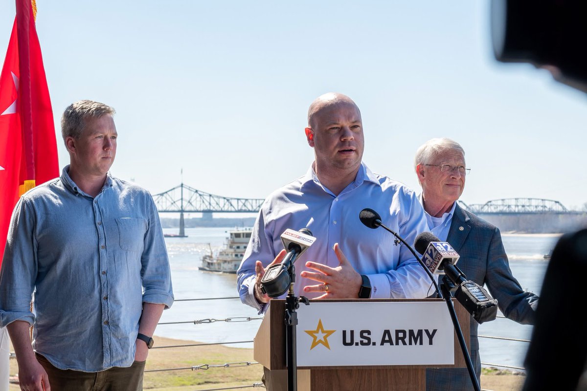 USACEHQ's tweet photo. The Mississippi River is one of America’s economic superpowers, serving as a vital artery for global commerce and carrying 60% of the nation's grain exports. Today, leadership highlighted our critical Navigation mission that keeps this engine of prosperity running. #EWeek26 https://t.co/aGPaf1NwfK