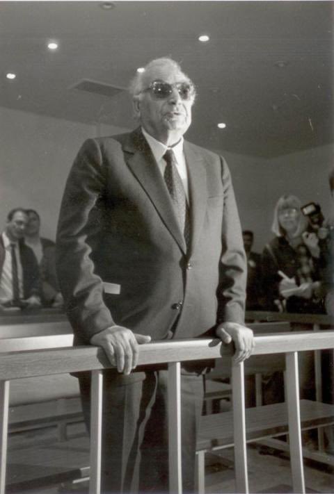 Yaşar Kemal’i saygıyla anıyorum.