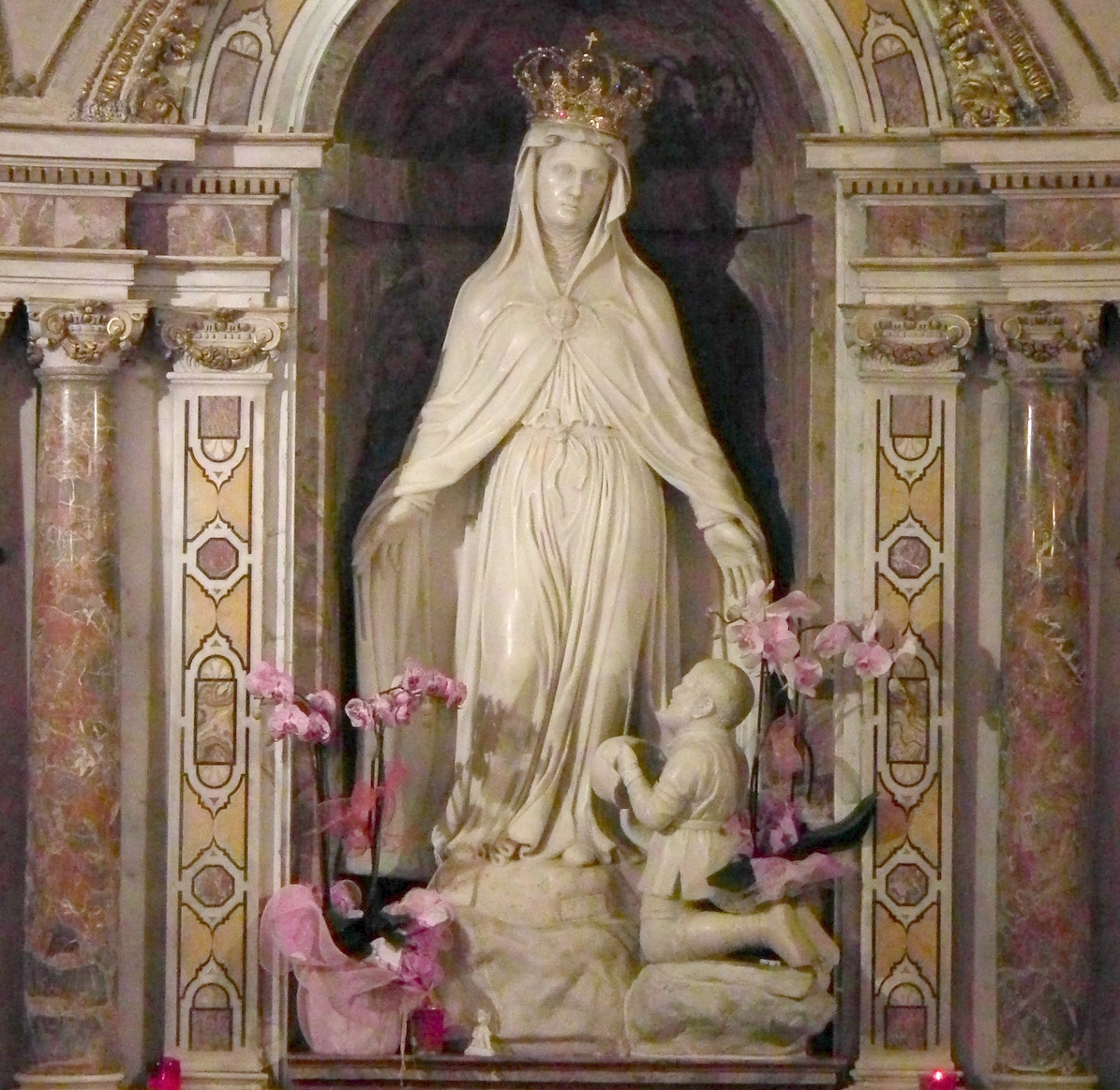 catolicos_es's tweet photo. #Ángelus 
"El Hijo de Dios se hizo hombre"
Nuestra Señora de la Misericordia, Savona (Italia) https://t.co/owPFc8WUCA
