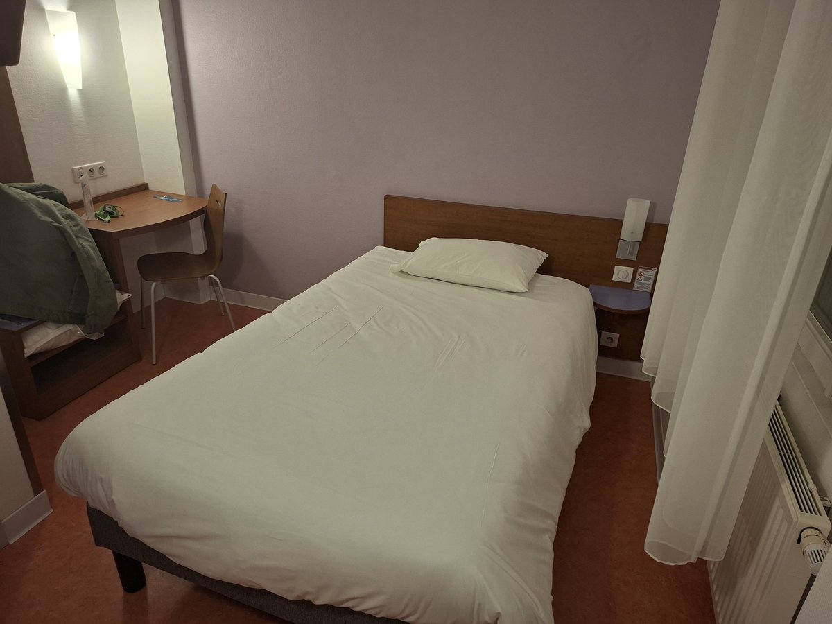 ADCPGE 🐦 tweet media