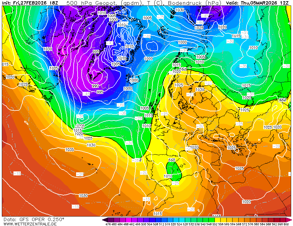 alexmegapc's tweet image. Pam!! Aquesta seria bona per fer ploure maco i més que maco. #meteo #dana