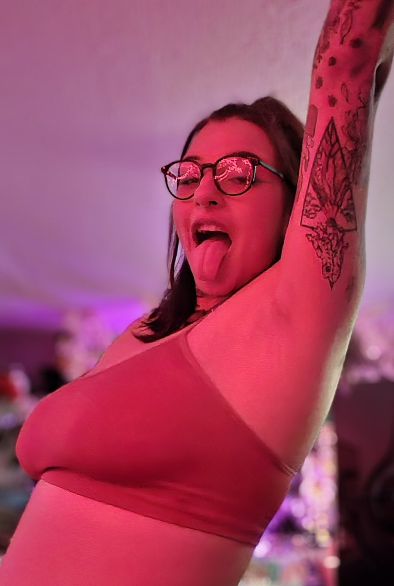 🔥SpicyFrijoles🔥 tweet media