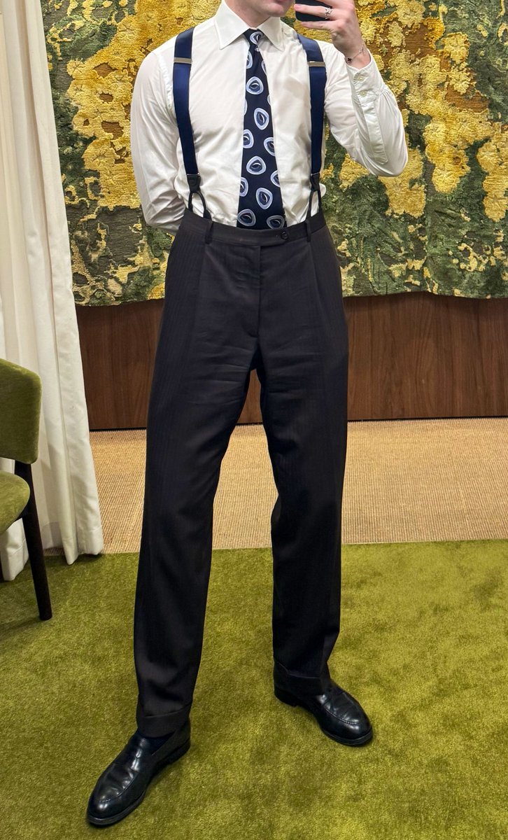 Melbsuit tweet media