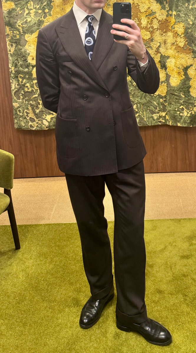 Melbsuit tweet media