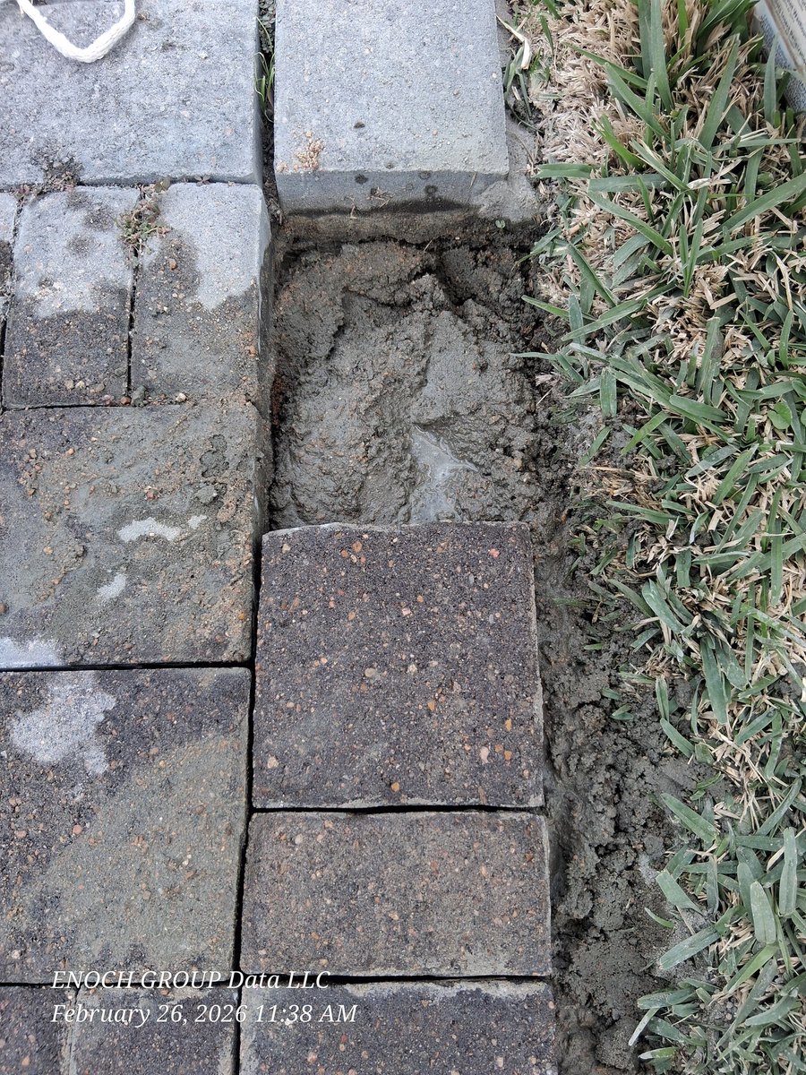 Paver_Repair's tweet photo. Trip hazards account for more accidents at residential and public spaces than within workplace environments

Pedestrian pathways that contain trip hazards open home &amp; business owners to liability

We "Minimize Trip Hazard Liability &amp; Maximize Aesthetics"

https://t.co/OSl3w52uHG https://t.co/EGmNDVP85Y