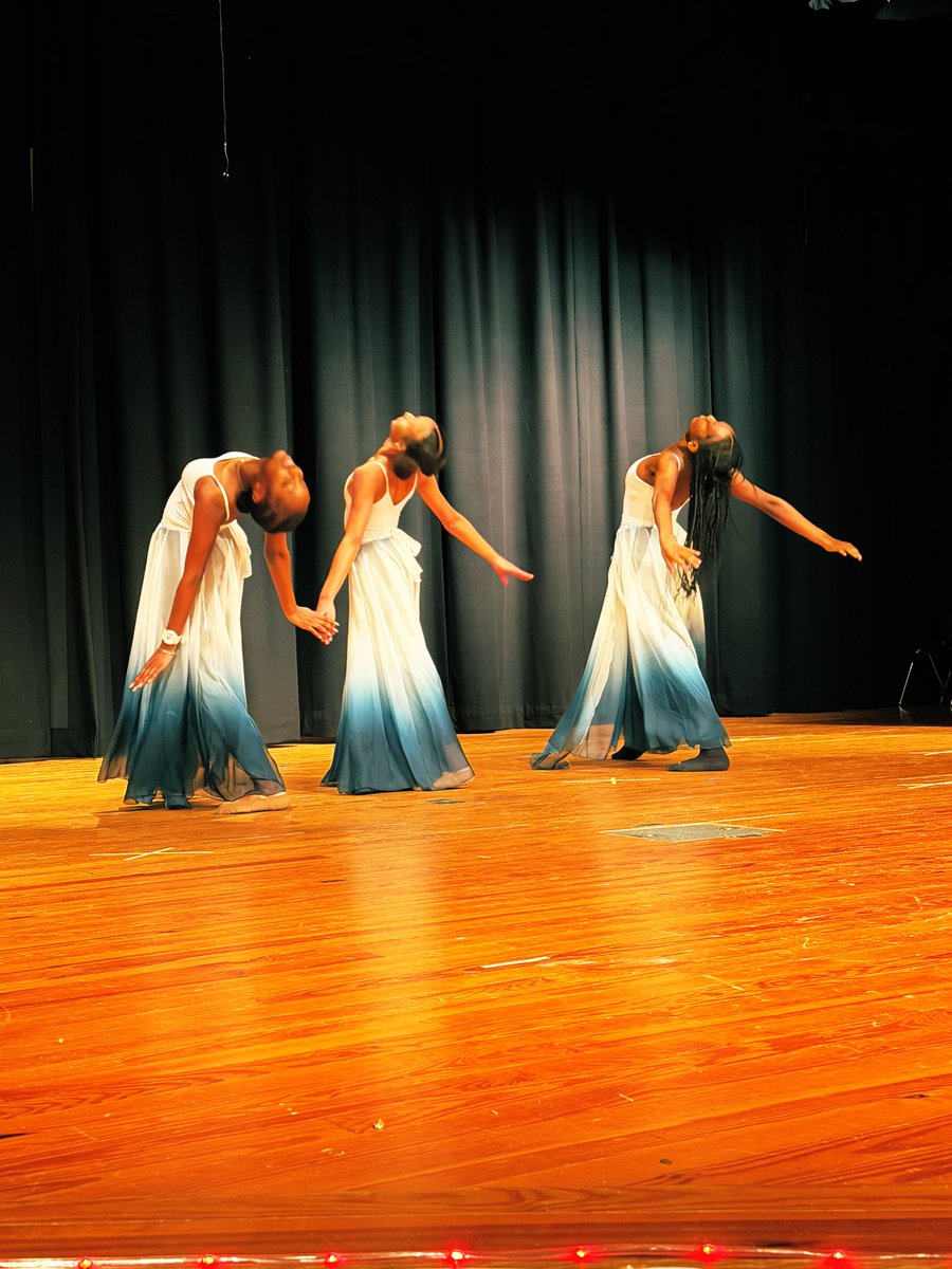 Dr. Dominique R. Merriweather tweet media