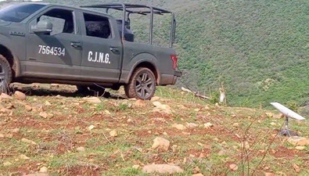 Será que el CJNG usa antenas de <a href="/Starlink/">Starlink</a>? 😬🧐