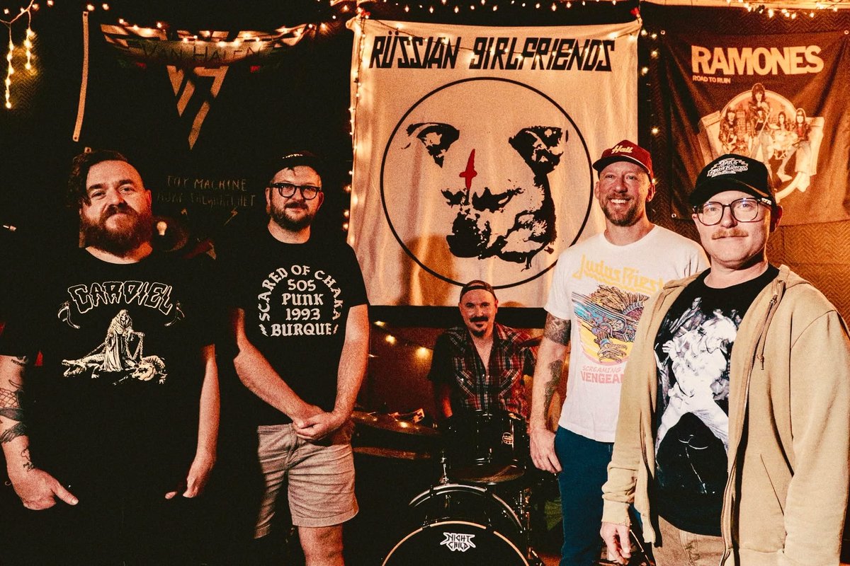 Russian Girlfriends tweet media