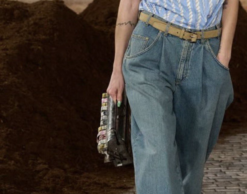 <a href="/jowifromdablock/">the morally corrupt jowi</a> El bolso de mano la maquina de ticket del colectivo antes del boleto electronico