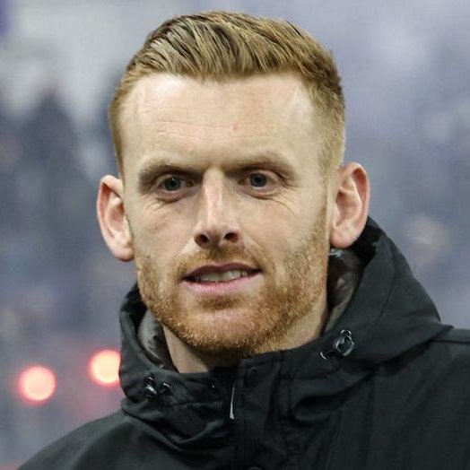 After just four league games in charge, Ed Still has already won the same amount of games at #WatfordFC [2] as his brother Will did in five months at Southampton. 😅

#SaintsFC