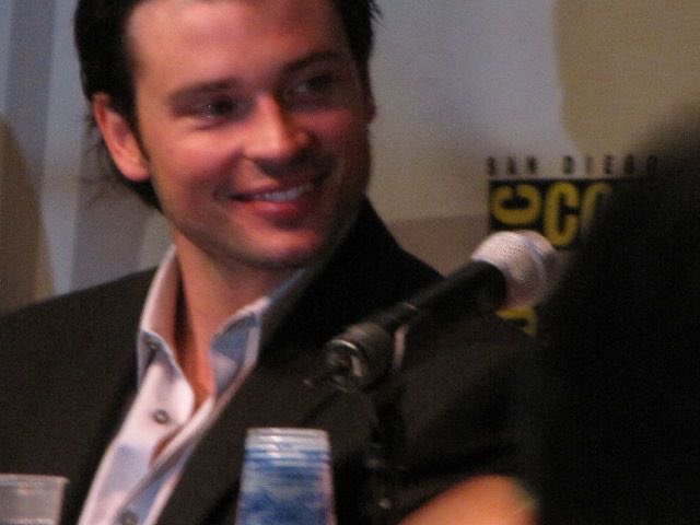 TOMWELLING77's tweet photo. #TomWelling ❤️❤️. Love this gorgeous guy. https://t.co/aGYdgDCf29