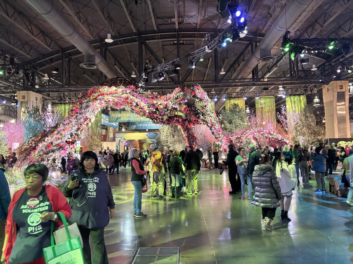 Pat Loeb tweet media