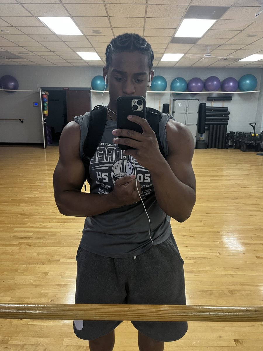 DaBoogieMan tweet media