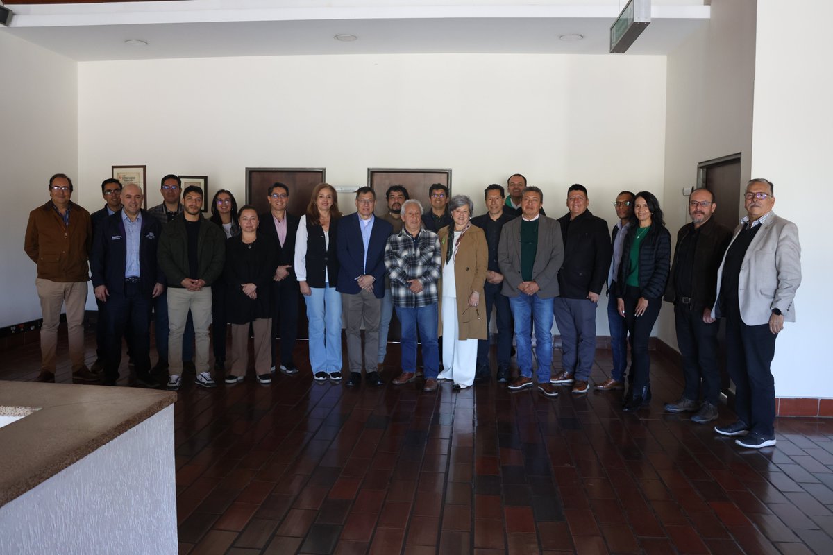 @Escuelaing tweet media