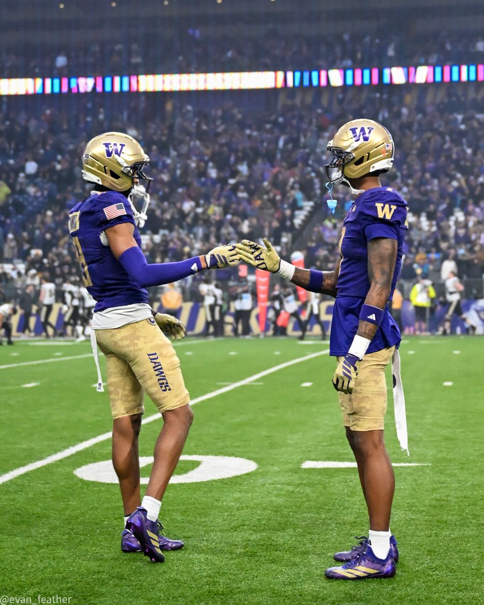 evan_feather's tweet image. #GoDawgs #DBU