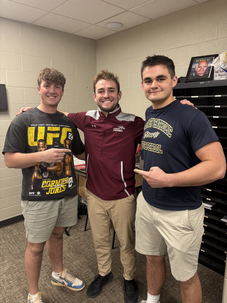 Ethan Molczyk tweet media