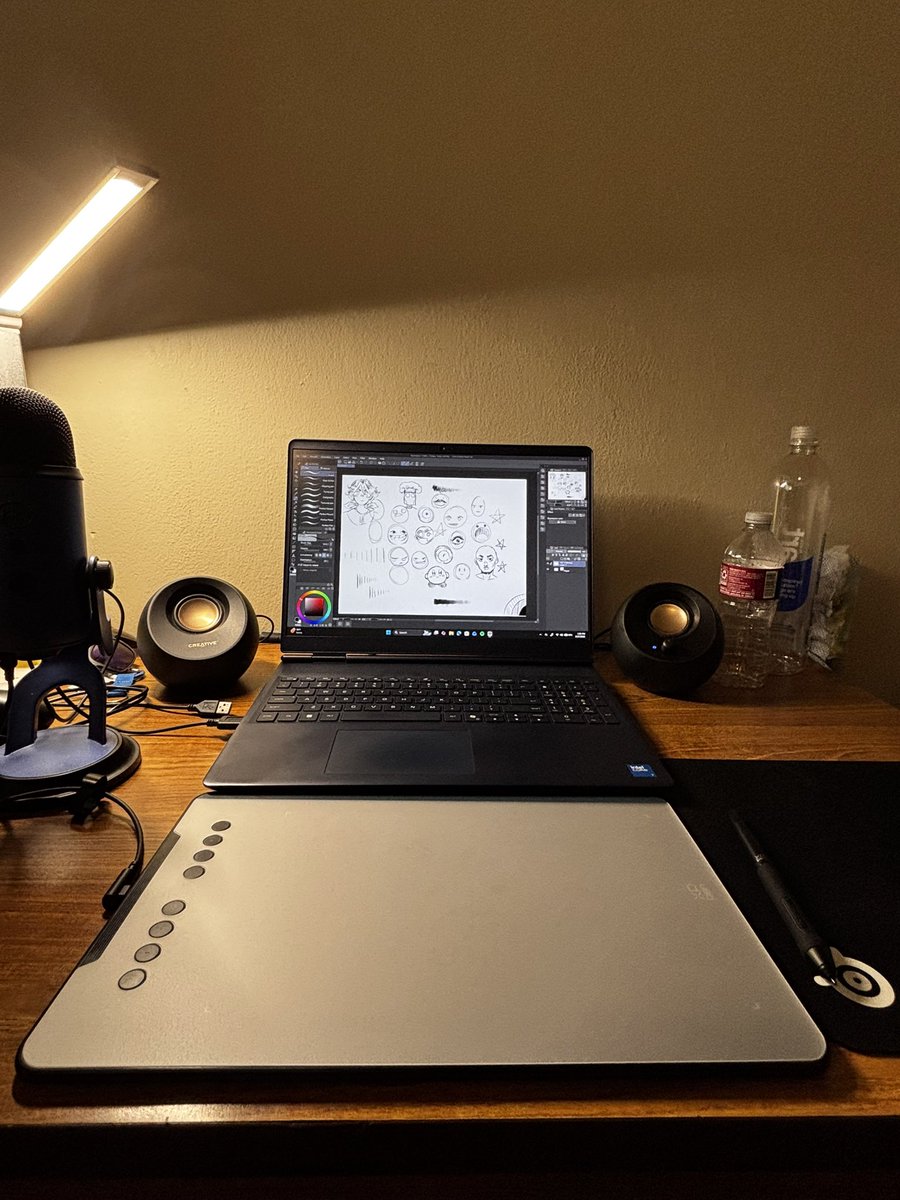 were so back 

fr new tablet i got for my dorm (sadly screenless)