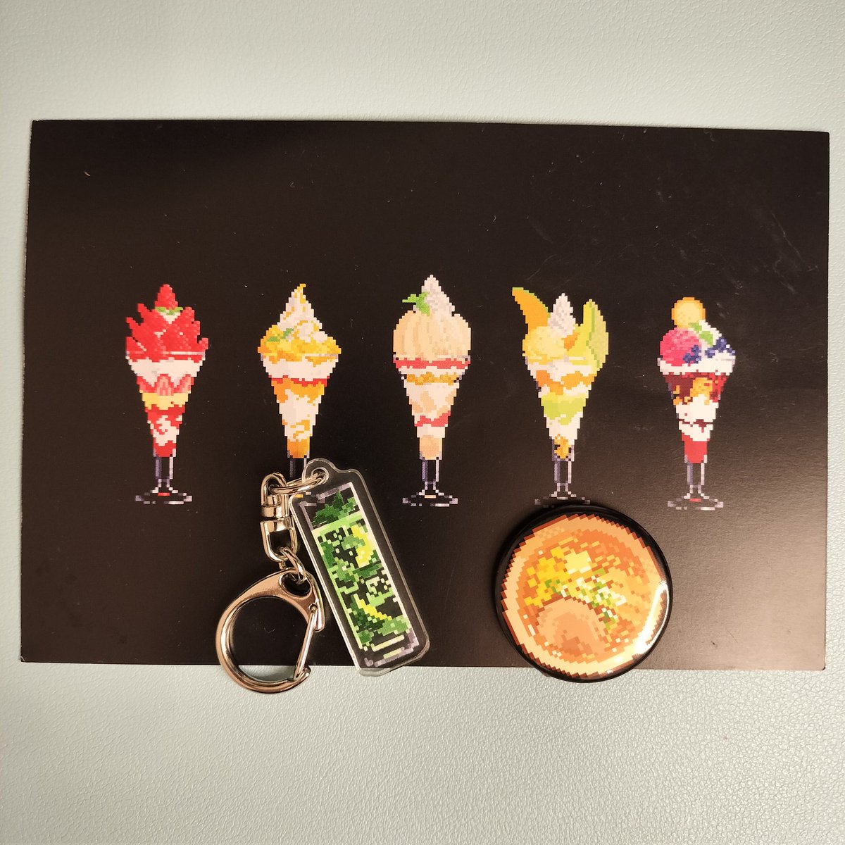 先週のコミティア155戦利品 ずっと欲しかったZiMAさん @pixel_zima の