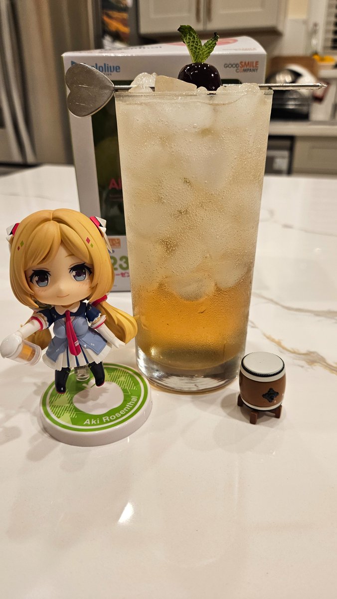 HoloTonicVB's tweet photo. Alona fellow Rosetai! Here's a sneak peek of a cocktail I made inspired by Aki Rosenthal! A drink packed with the power of 1000 apples guarded by a lone Rosetai. Refreshing, with the taste of apple pie! Happy late birthday Aki!
#アキロゼ生誕祭2026 #アロ絵 #Akimage https://t.co/79I2u5Dn51