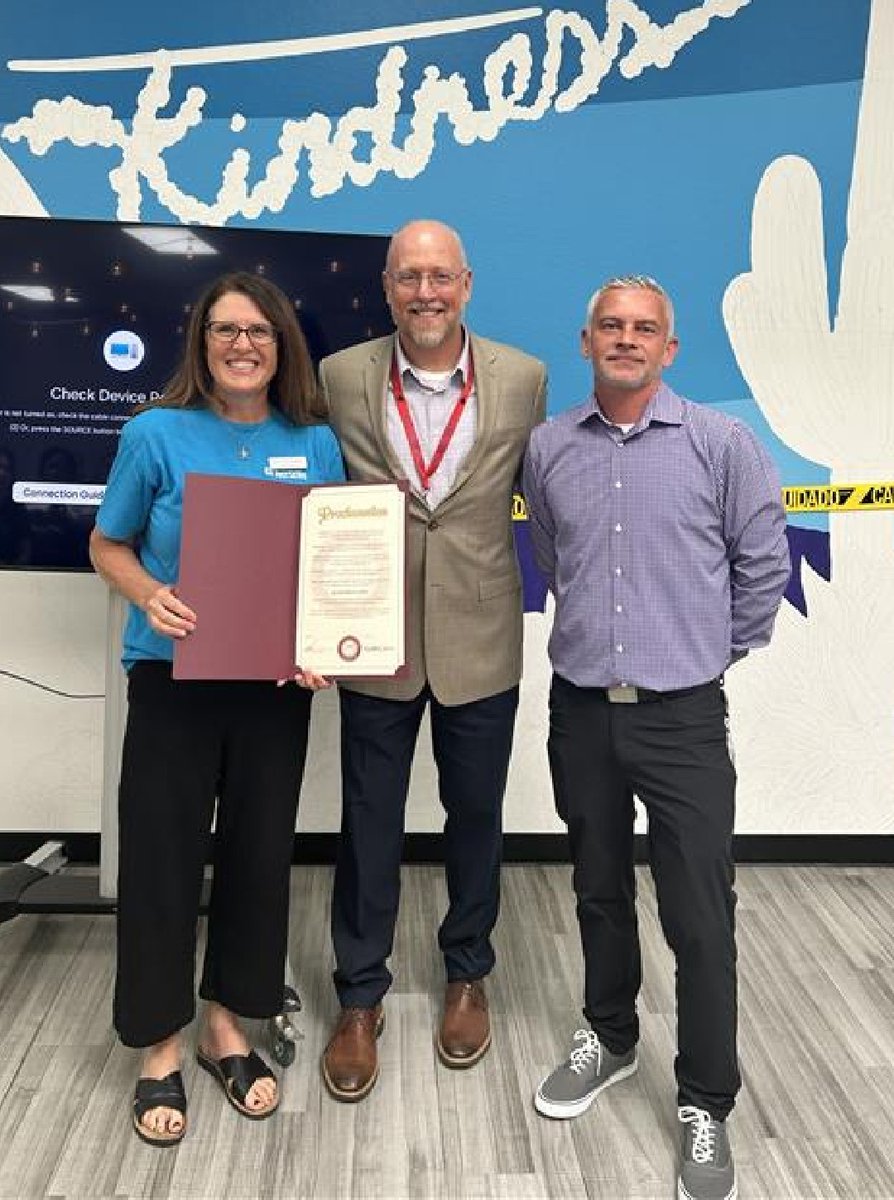 MayorofBuckeye's tweet photo. Mayor Orsborn was proud to attend this month’s Buckeye CAN (Community Action Network) meeting, hosted by Human Services Manager Krystian Zebrowski, where he presented a proclamation recognizing Buckeye as a JustServe City.

Buckeye CAN brings together dedicated community partners who collaborate to meet local needs, strengthen volunteerism, and expand access to resources for residents. Becoming a JustServe City reflects our shared commitment to service, connection, and community engagement.

Thank you to the many organizations and volunteers who work every day to support Buckeye families and make a difference in our community.

#OneBuckeye #BuckeyeAZ #JustServe #CommunityAction #StrongerTogether