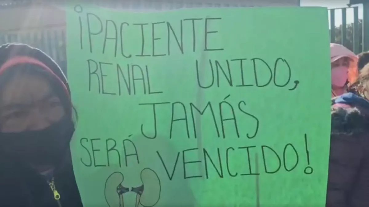 Una semana entera sin recibir hemodiálisis

Más de 100 pacientes del Hospital Adolfo López Mateos del IMSS Bienestar en #Toluca llevan una semana sin recibir hemodiálisis; exigen una solución urgente.

bit.ly/4l34MLt