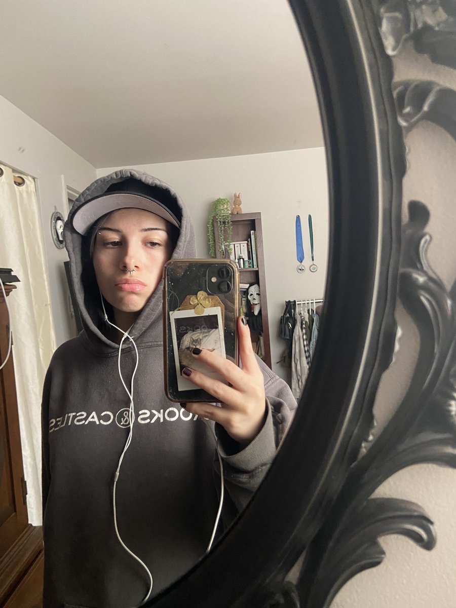 rottedvirgo's tweet image. #amsick