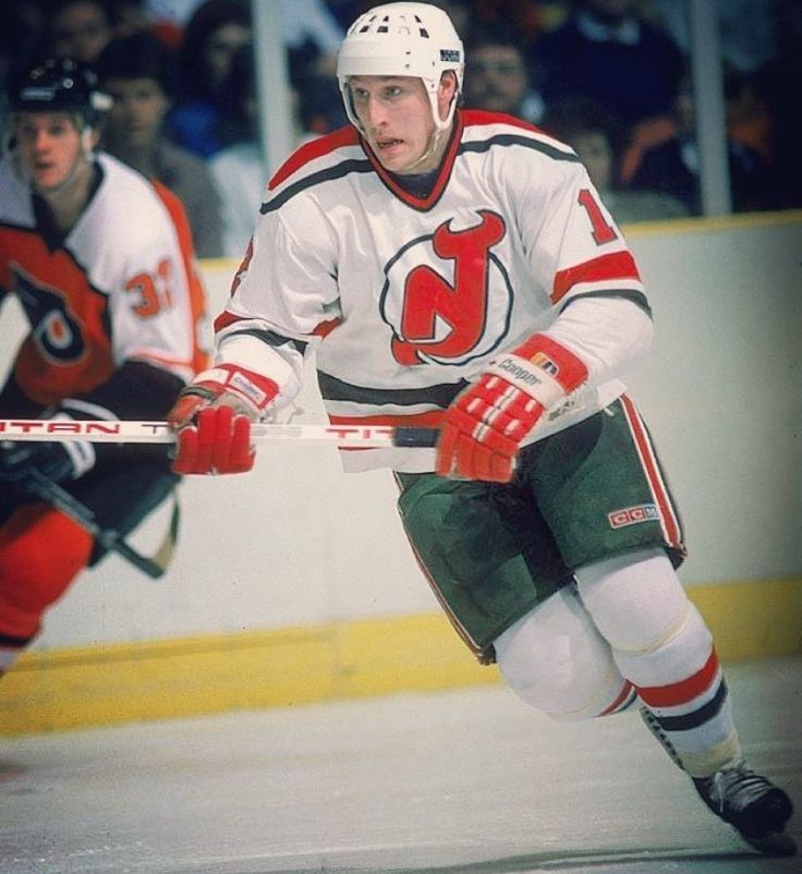 pre2000hockey tweet media
