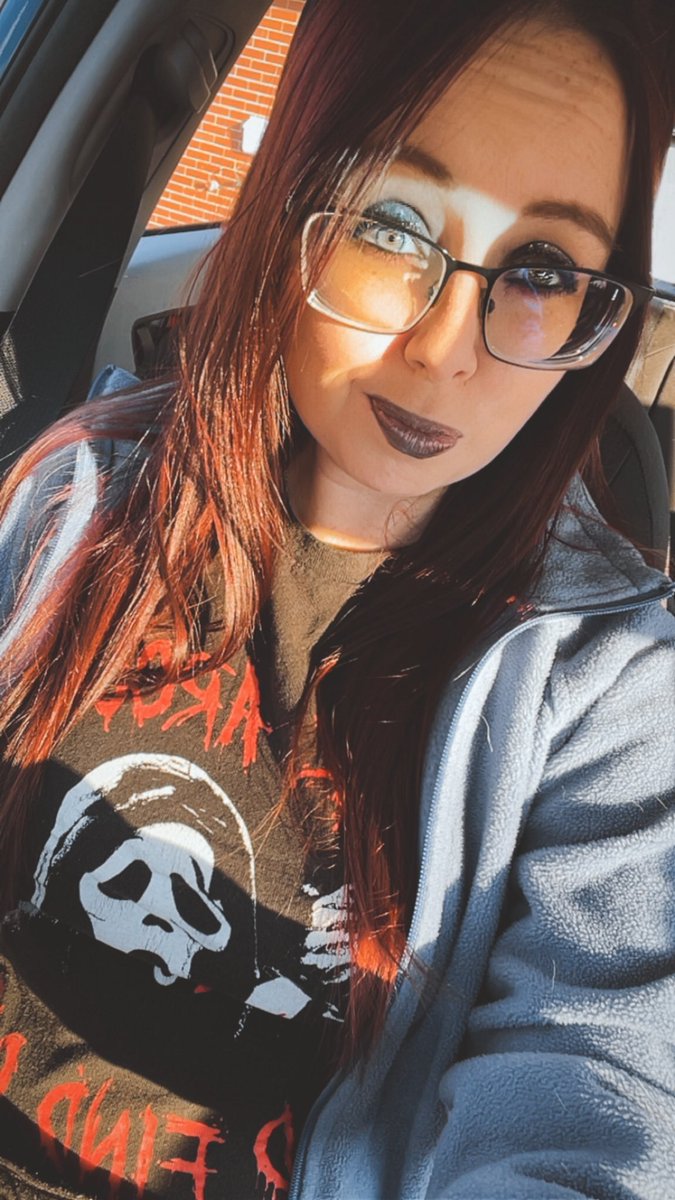 Time to see the new scream!!! 

#Ghostface #scream7
