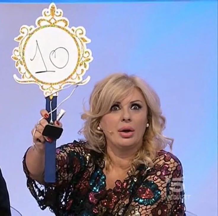 coffiebunny's tweet photo. io tutta l’esibizione di sayf:  
#Sanremo2026 https://t.co/RUfd7egZkh