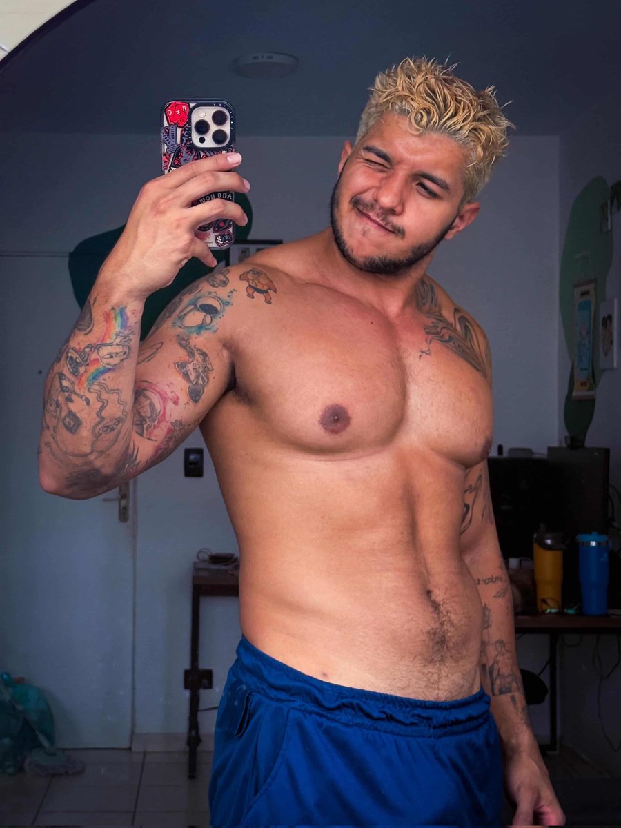 FCK 'N COM (220K) tweet media