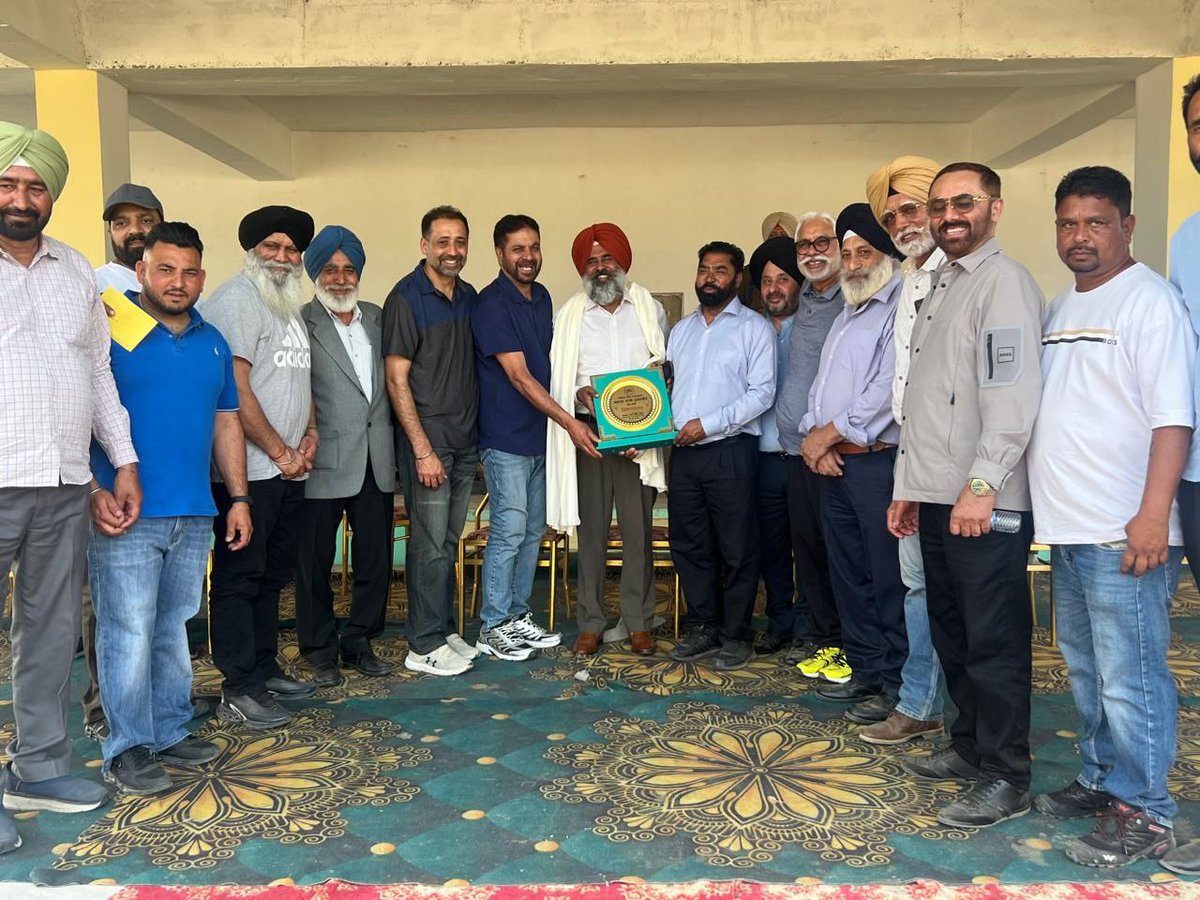 PargatSOfficial's tweet image. Glad to attend the 28th Hockey All Open Tournament at Village Sarih, Nakodar.
Encouraging to see the passion for hockey and the strong sporting spirit at the grassroots level.

Best wishes to all participating teams. 🏑🙏🏻
#PenduHockeyLeague #PHL