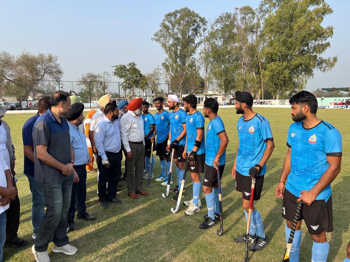 PargatSOfficial's tweet image. Glad to attend the 28th Hockey All Open Tournament at Village Sarih, Nakodar.
Encouraging to see the passion for hockey and the strong sporting spirit at the grassroots level.

Best wishes to all participating teams. 🏑🙏🏻
#PenduHockeyLeague #PHL