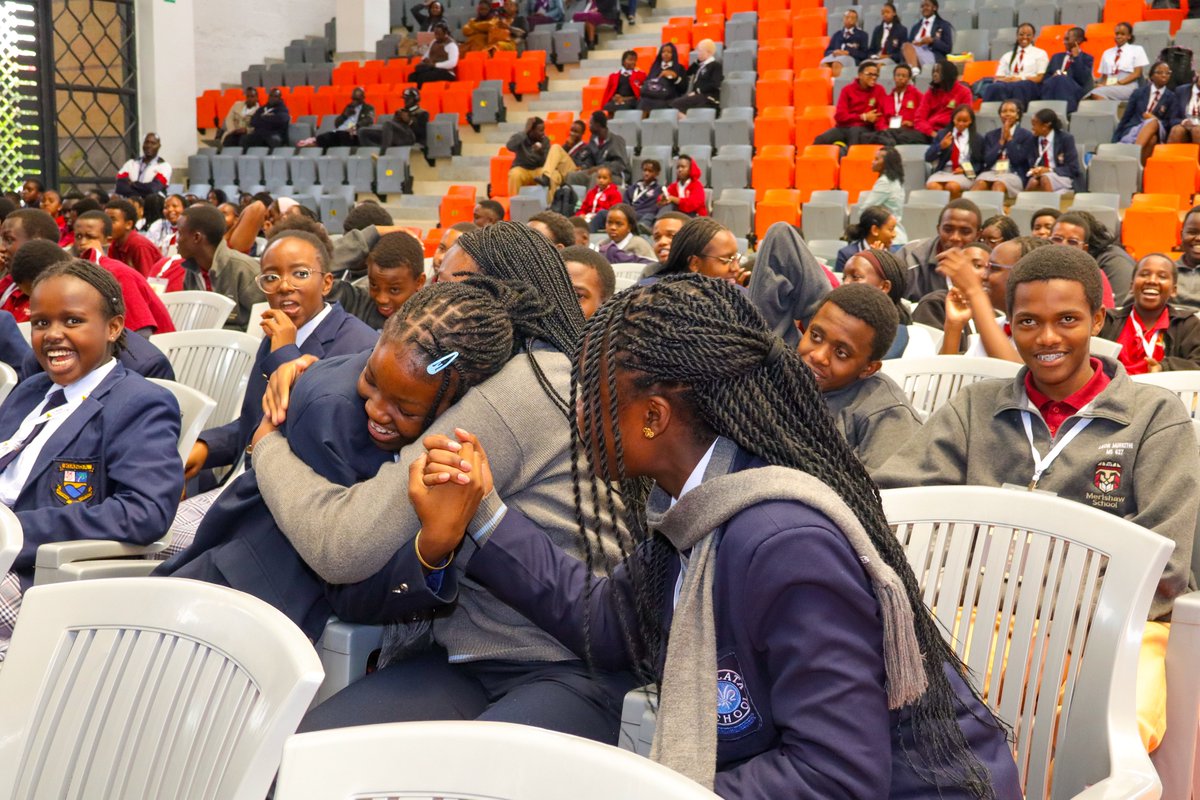 MerishawSchool's tweet photo. IN PICTURES: The second day of the World Scholars' Tournament included the Scholar's Bowl, the Scholar's Challenge, Debate Showcasing, and the Scholar's Show. The scholars eagerly tested and shared their knowledge and skills, with each team hoping to advance to the Global Round. https://t.co/aYJsqPQoG9