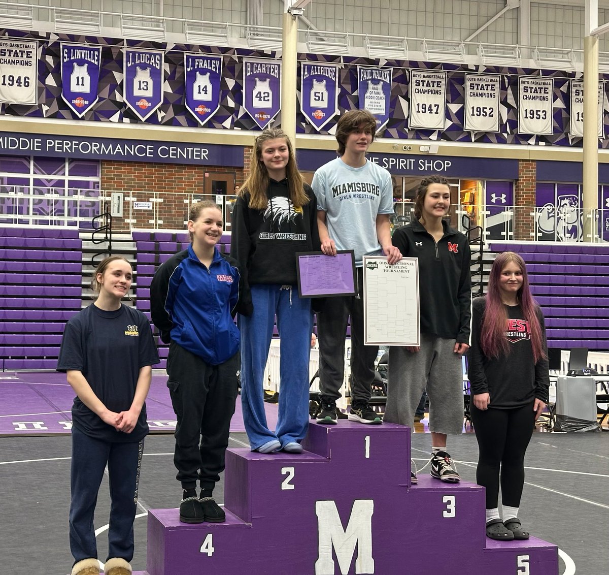 walnutathletics's tweet photo. OHSAA Girls Wrestling Updates:
Girls finished 7th of 24 at Sectionals
Individual finishes (Top 4 move on to Districts):
Sydney Soward- SECTIONAL CHAMPION
Ayda Tomes-2nd
Dante Vinson-2nd
Trinity Charles-5th
Solehia Caldwell-6th
#RoadToState #LetsGoNuts https://t.co/nUytns2n85